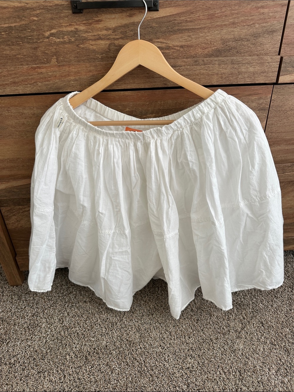 Hollister White Gathered Circle Skater Skirt